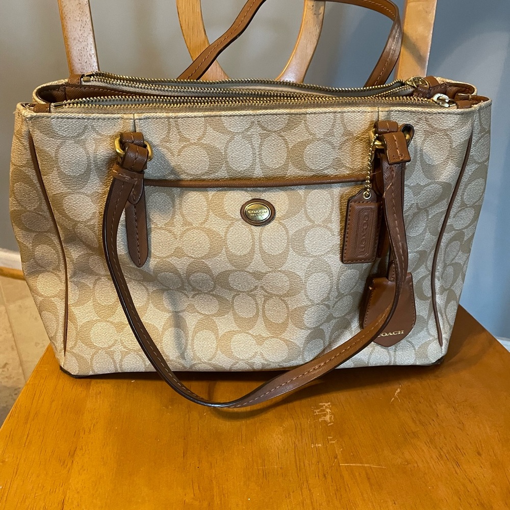 Coach purse
